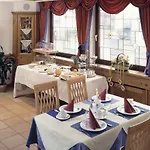 Restaurant Waldhorn 3*
