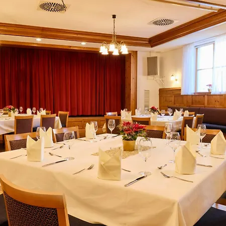 Restaurant Waldhorn 3*