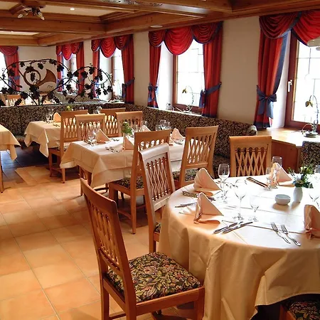 Restaurant Waldhorn Szálloda