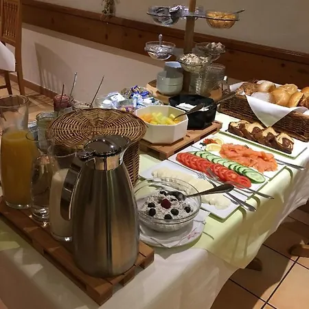 Szálloda Restaurant Waldhorn 3*